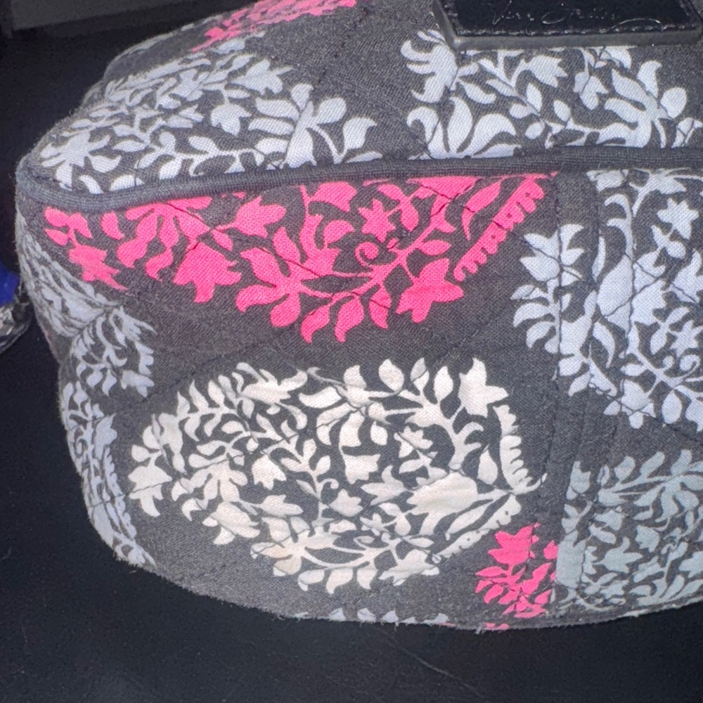 Vera Bradley Stylish Multicolored Patterned Lunch Bag - Picture 6 of 11